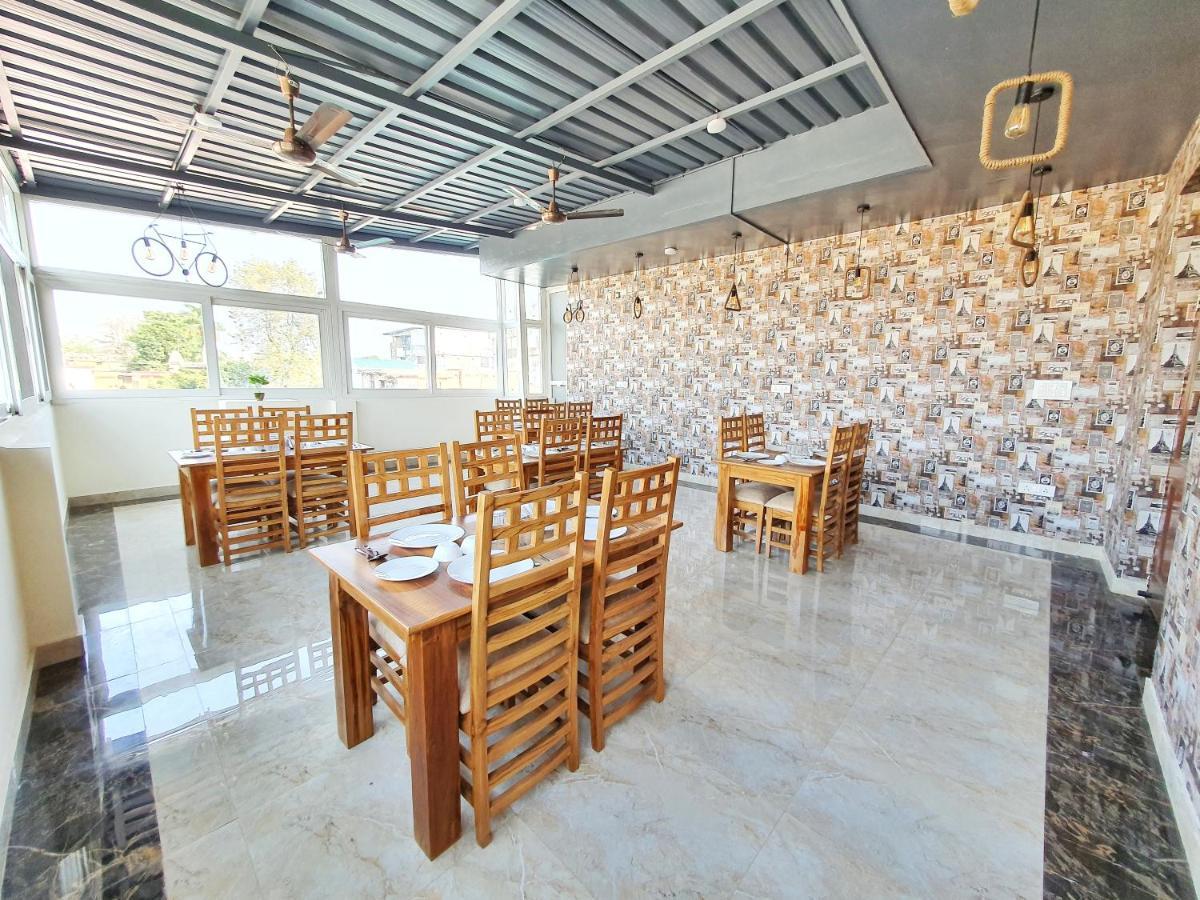 The Park Residency Hotel Dehradun Exterior foto