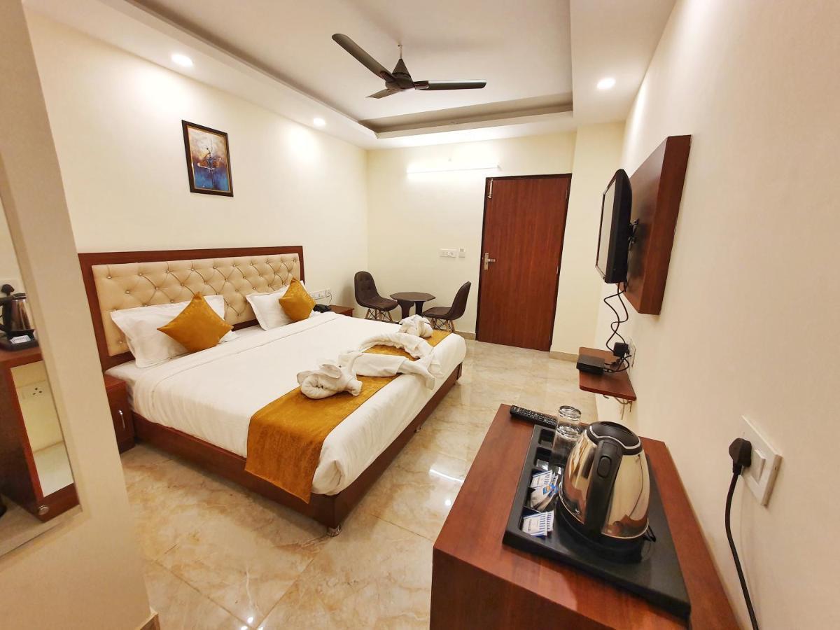 The Park Residency Hotel Dehradun Exterior foto