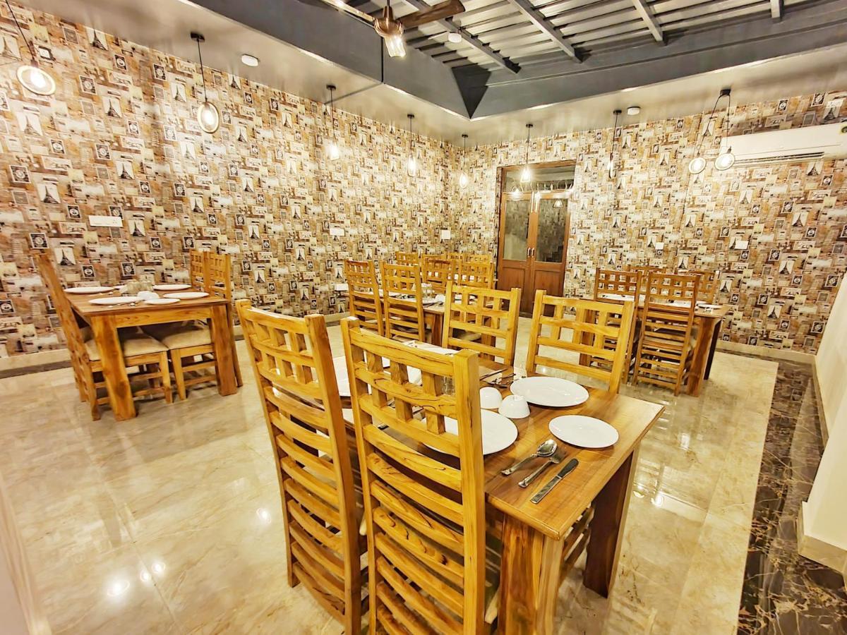 The Park Residency Hotel Dehradun Exterior foto